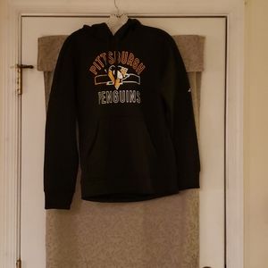 Pittsburgh Penguins sweatshirt